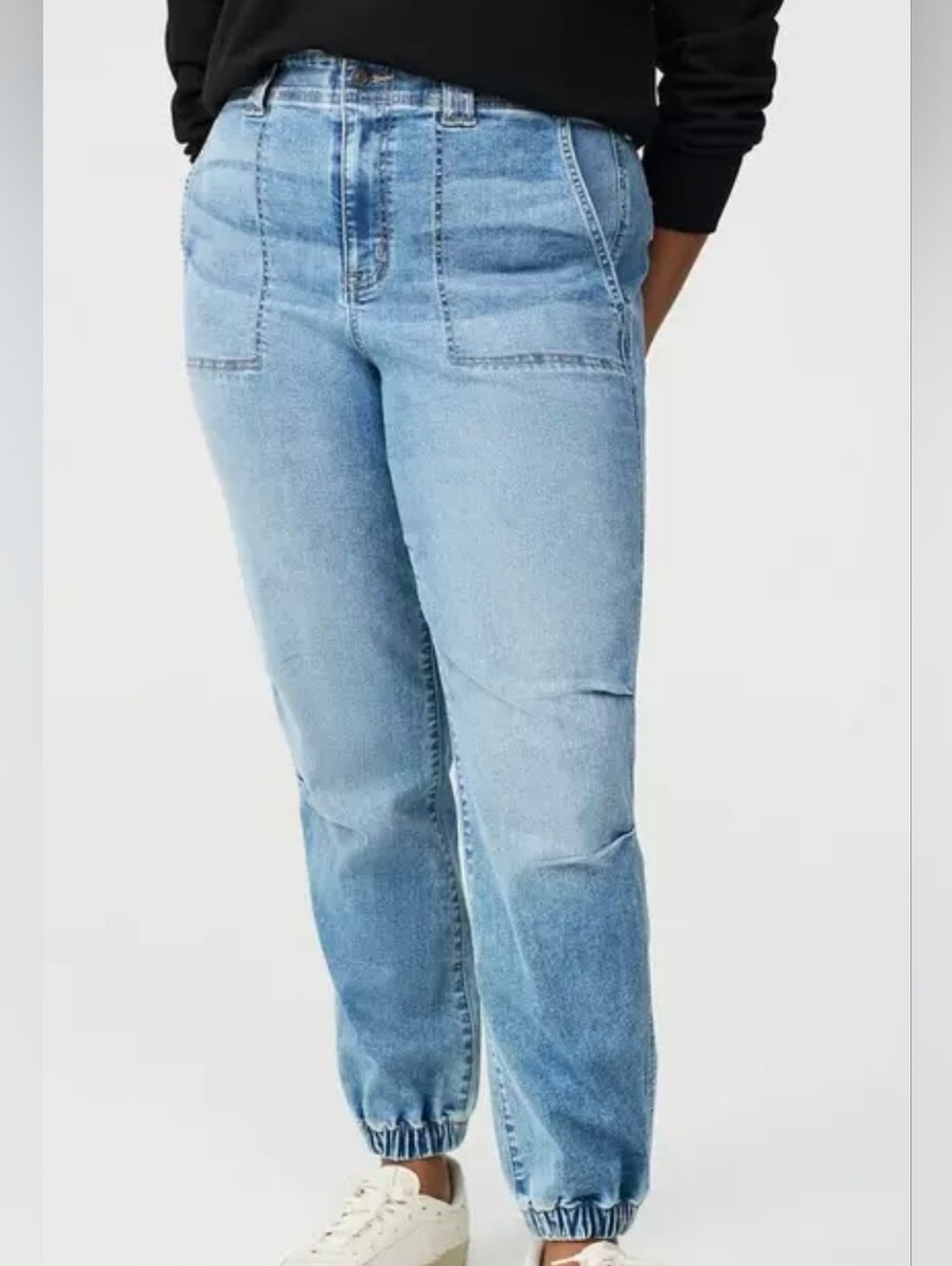 Torrid Jogger Mid-rise Jean Size 12R
